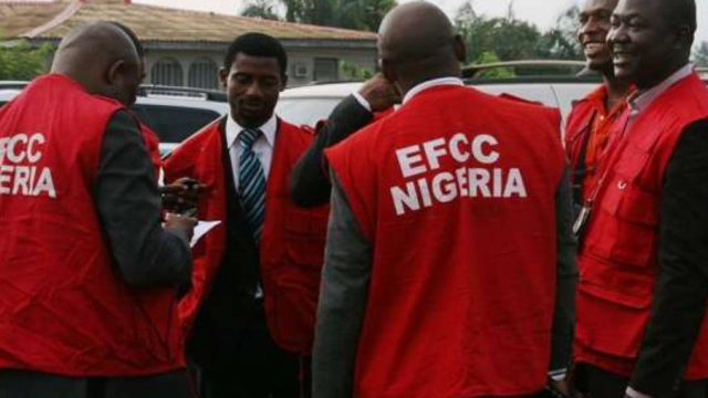EFCC raid streets, arrests illegal money changers as effort to save the naira takes new shape