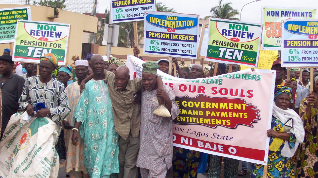 Police arrest pensioners during protest against non-payment of pension arrears