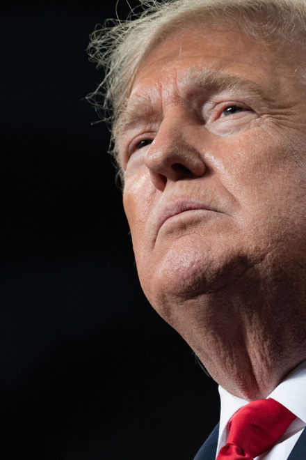 Oil Prices Crash 10% as Iran Reopens Strait of Hormuz