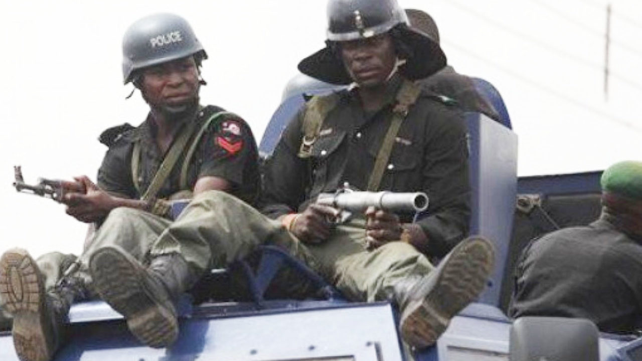 Police parade 15 year old informant for kidnappers in Yola