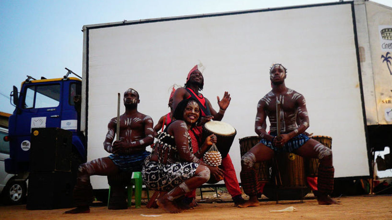 https://www.westafricanpilotnews.com/wp-content/uploads/2020/02/Cinema-du-Desert_Movie-Screen-as-a-backdrop_02_27_2020-1280x720.jpg