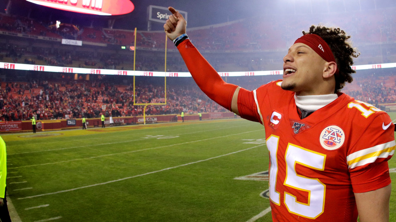 Patrick Mahomes, Chiefs Outlast 49ers to Win Super Bowl LIV