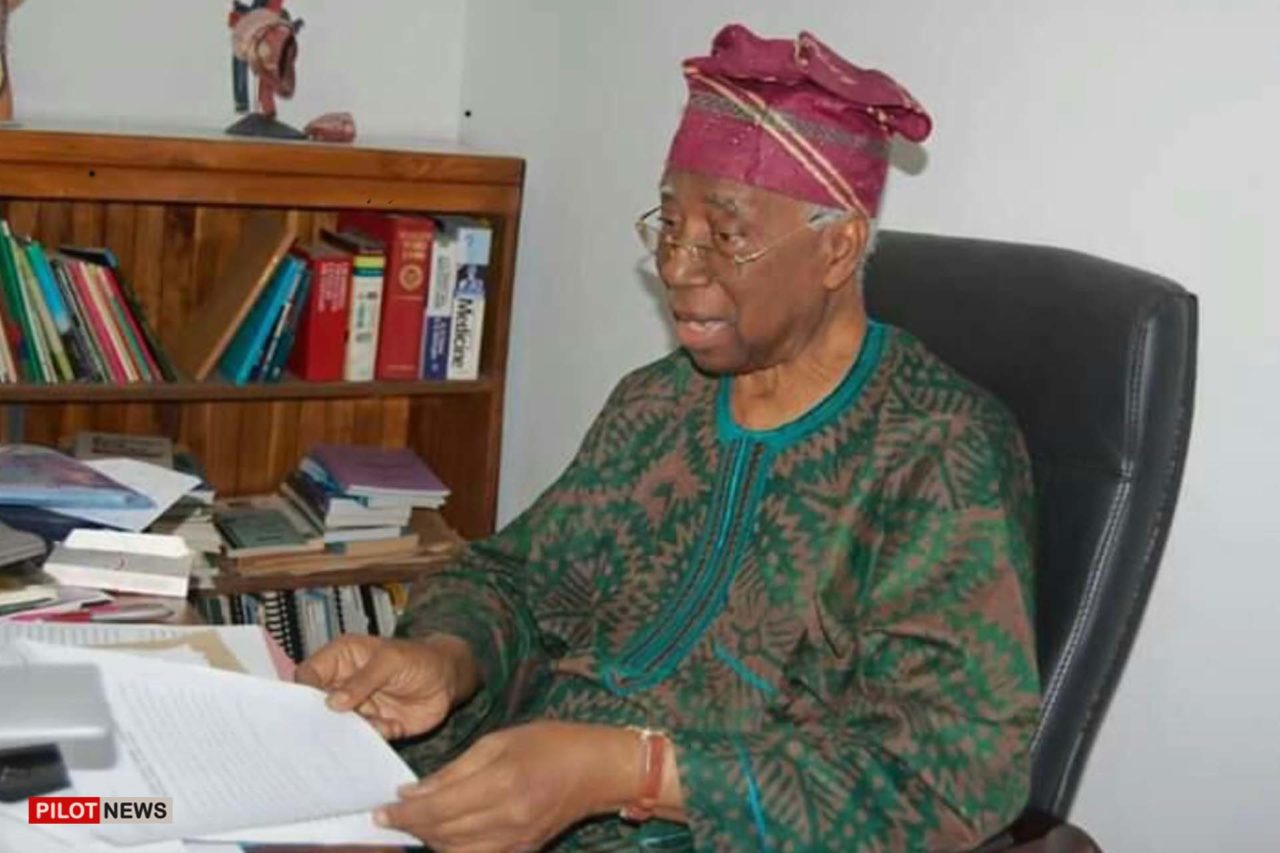 https://www.westafricanpilotnews.com/wp-content/uploads/2020/06/Ibadan-University-Late-Emeritus-Professor-Oladipo-Olujimi-Akinkugbe-06-16-20-1280x853.jpg