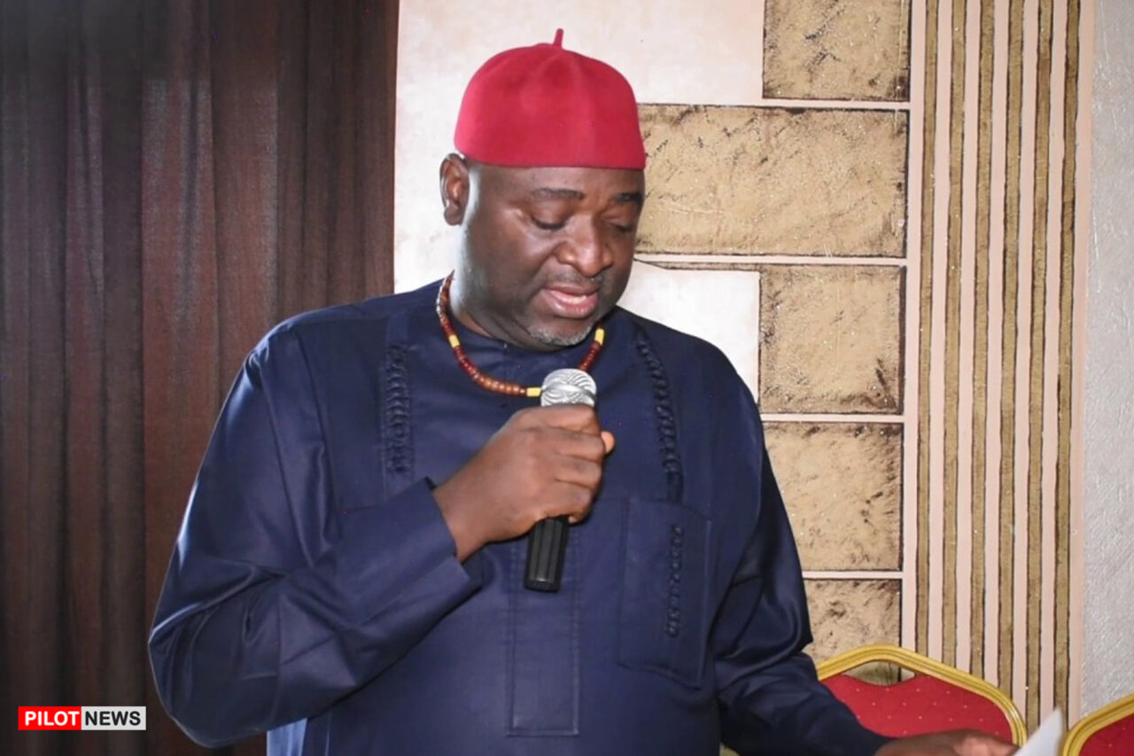 https://www.westafricanpilotnews.com/wp-content/uploads/2020/08/Enugu-Assembly-Speaker-Hon.-Edward-Ubosi-08-11-20-1280x853.jpg