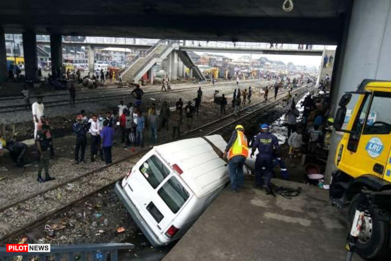 https://www.westafricanpilotnews.com/wp-content/uploads/2020/09/Accident-Bus-Collide-with-Moving-Train-Lagos-9-14-20-1280x853.jpg