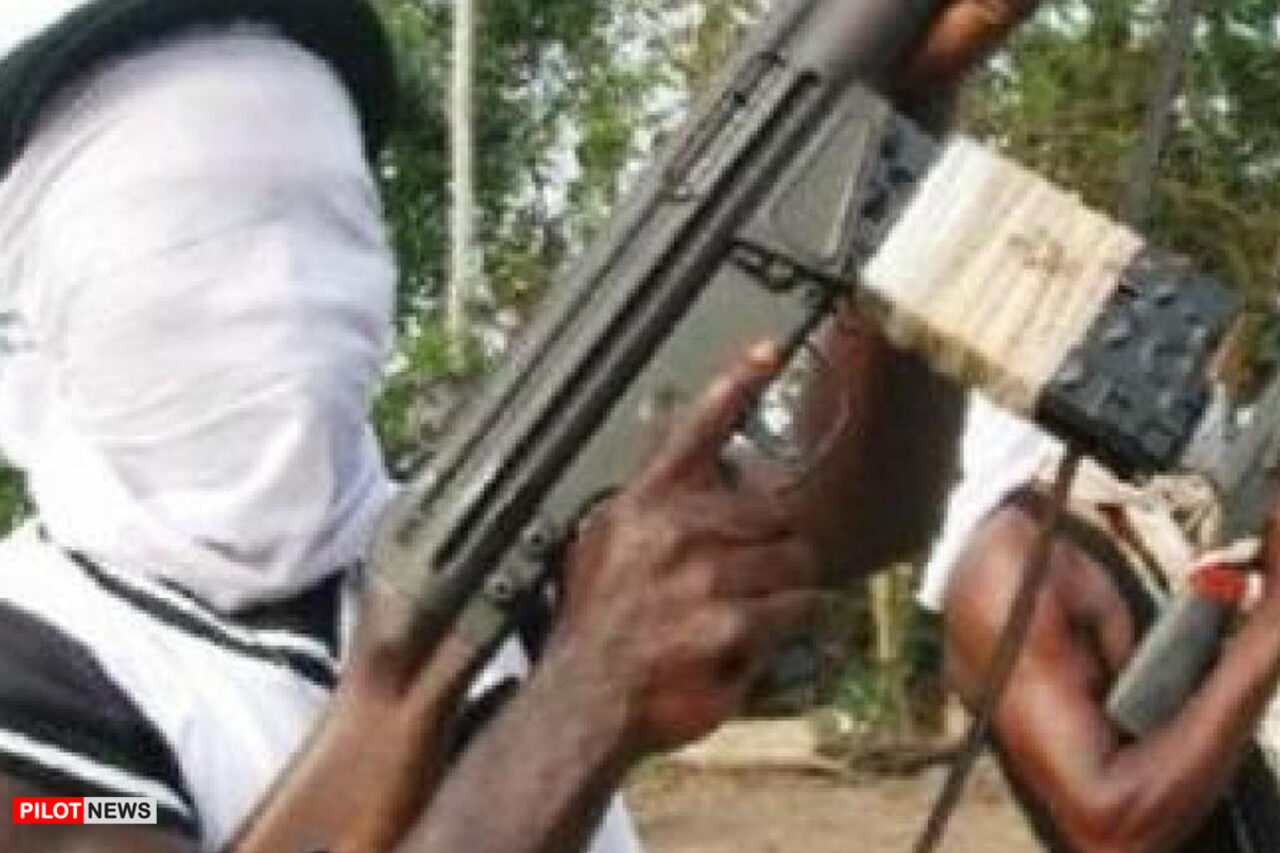https://www.westafricanpilotnews.com/wp-content/uploads/2020/09/Gunmen-File-photo-of-typical-gunmen-in-Nigeria_8-31-1280x853.jpg