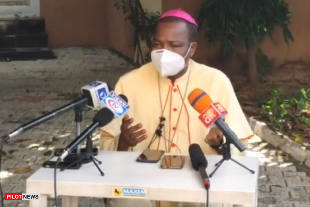 https://www.westafricanpilotnews.com/wp-content/uploads/2020/10/Bishop-Dami-Mamza-10-2-20-1-1280x853.jpg