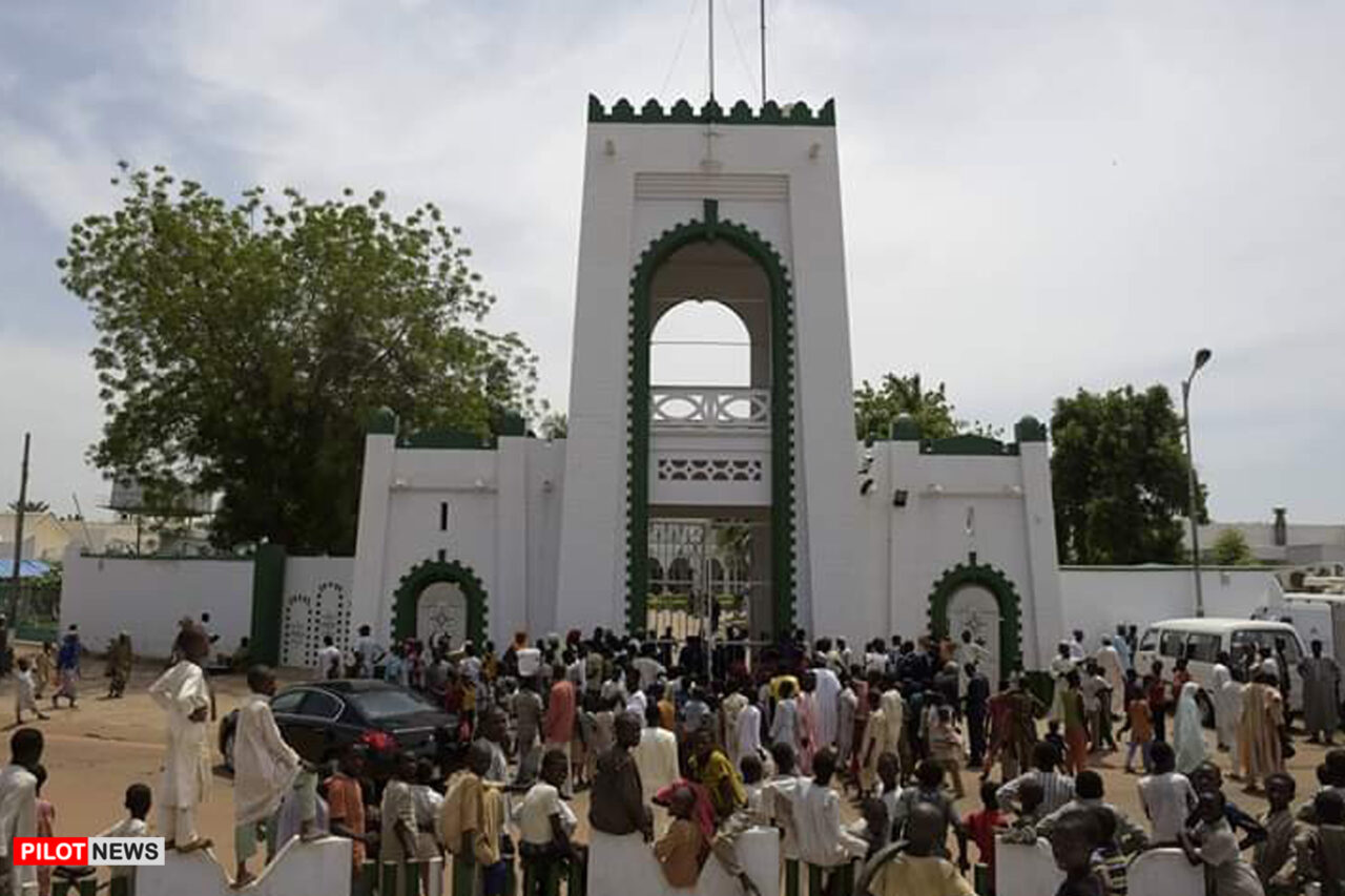 https://www.westafricanpilotnews.com/wp-content/uploads/2020/10/Palace-Front_of_Sokoto_Sultan_Palce-10-30-20-1280x853.jpg