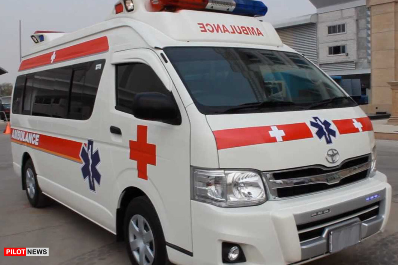 https://www.westafricanpilotnews.com/wp-content/uploads/2020/11/Ambulance-Minivan-11-7-20-1280x853.jpg