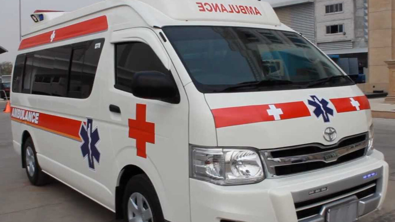 https://www.westafricanpilotnews.com/wp-content/uploads/2020/12/Ambulance-Minivan-11-7-20-1280x720.jpg