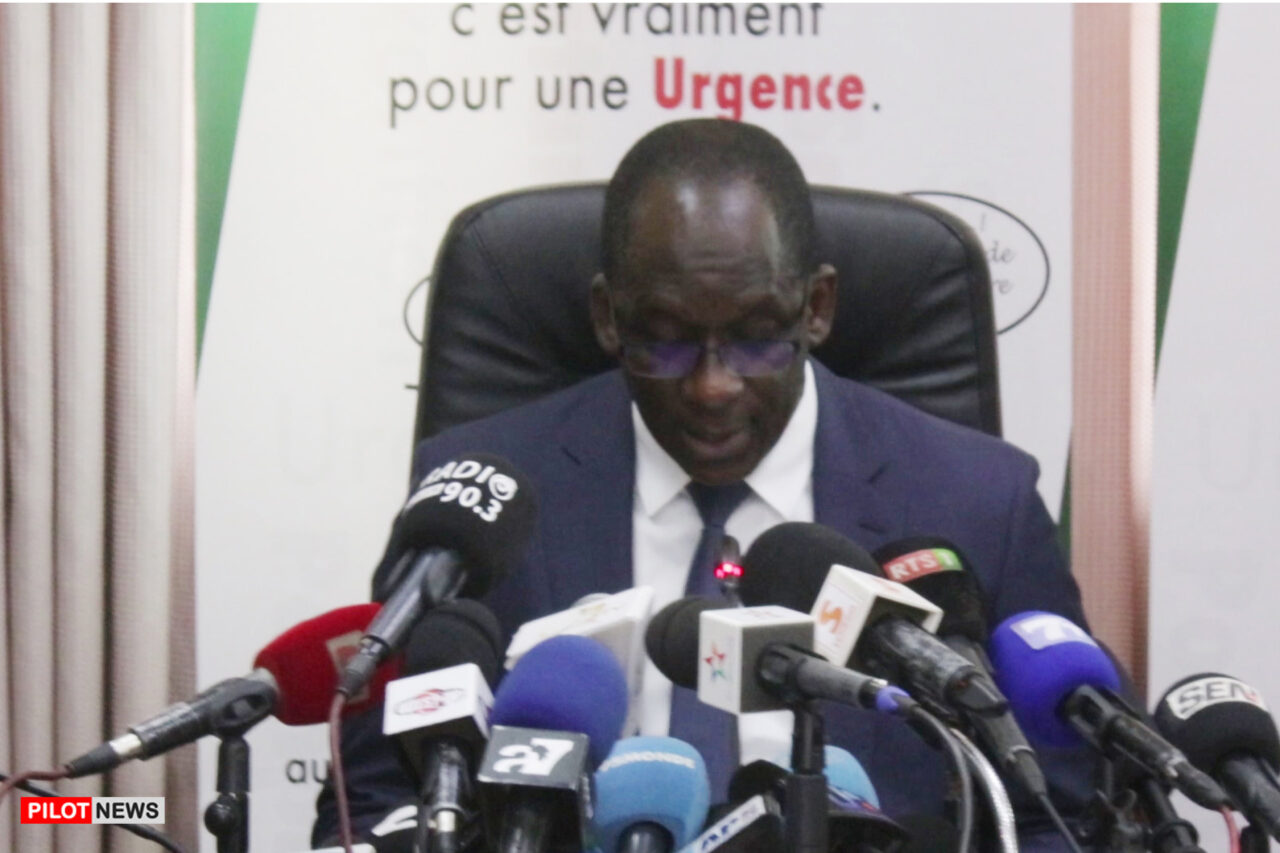 https://www.westafricanpilotnews.com/wp-content/uploads/2020/12/COVID-19-Senegal-Minister-of-Health-Abdoulaye-Diouf-12-27-20_file-Photo-1280x853.jpg