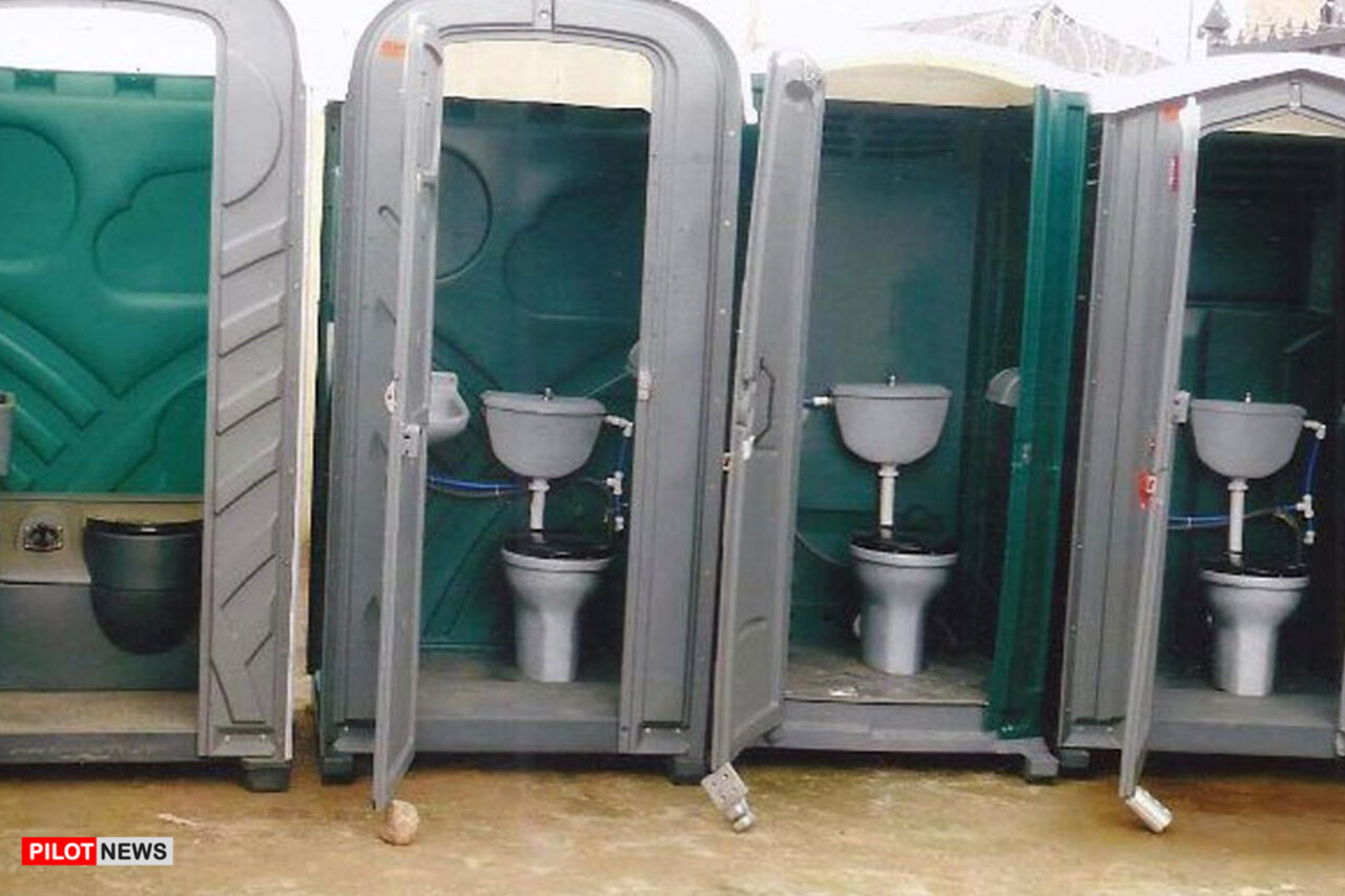 https://www.westafricanpilotnews.com/wp-content/uploads/2020/12/Hygiene-Clean-Ngeria-Initiative_mobile-toilet-File-Photo-1280x853.jpg