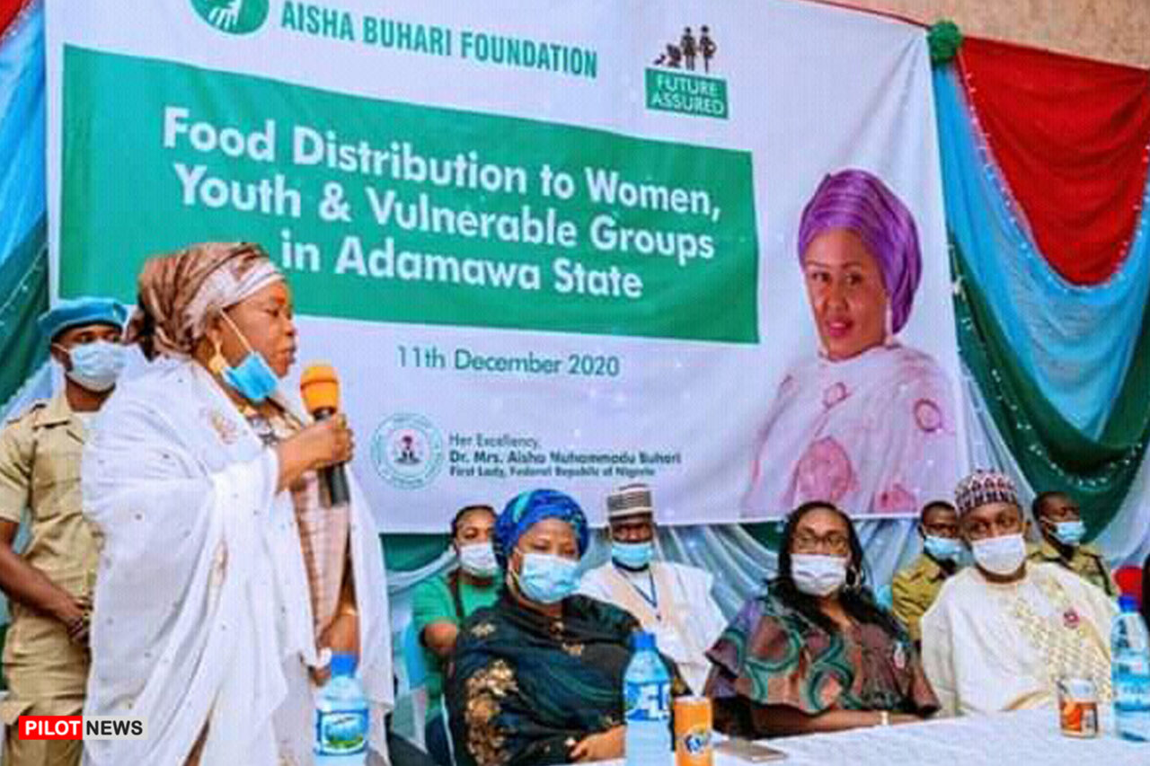 https://www.westafricanpilotnews.com/wp-content/uploads/2020/12/Philantropy-Aisha-Buhari-Foundation-Donates-Palliatives-Cash-Adamawa-12-13-20-1280x853.jpg