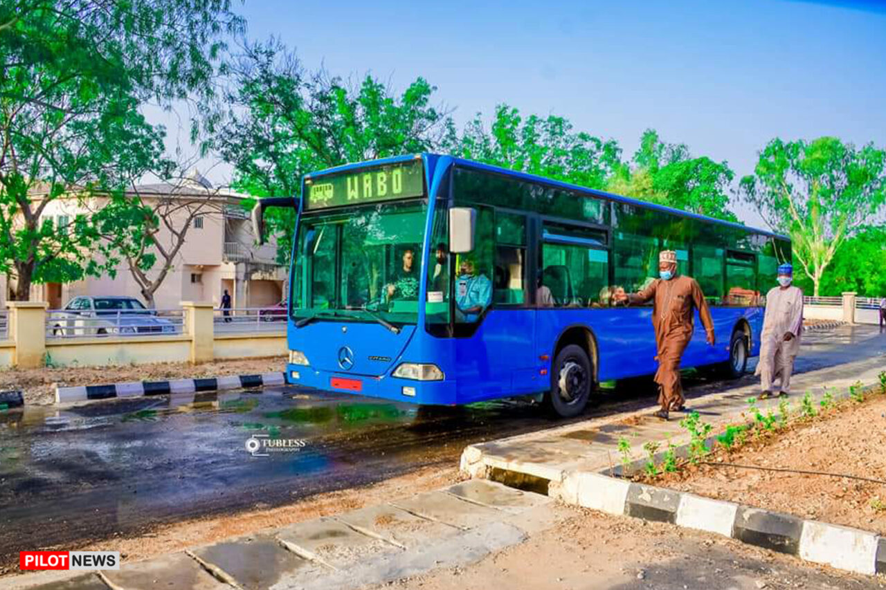 https://www.westafricanpilotnews.com/wp-content/uploads/2021/01/University-Maryam-Abacha-University-Donates-3-Luxury-Buses-to-BUK-others-1-30-21-1280x853.jpg