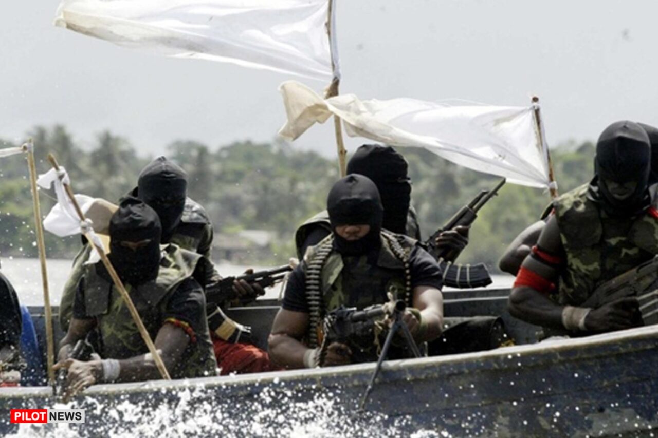 https://www.westafricanpilotnews.com/wp-content/uploads/2021/03/kidnapping-Piracy-Nigeria-Gulf-of-Guinea-3-9-21-1280x853.jpg
