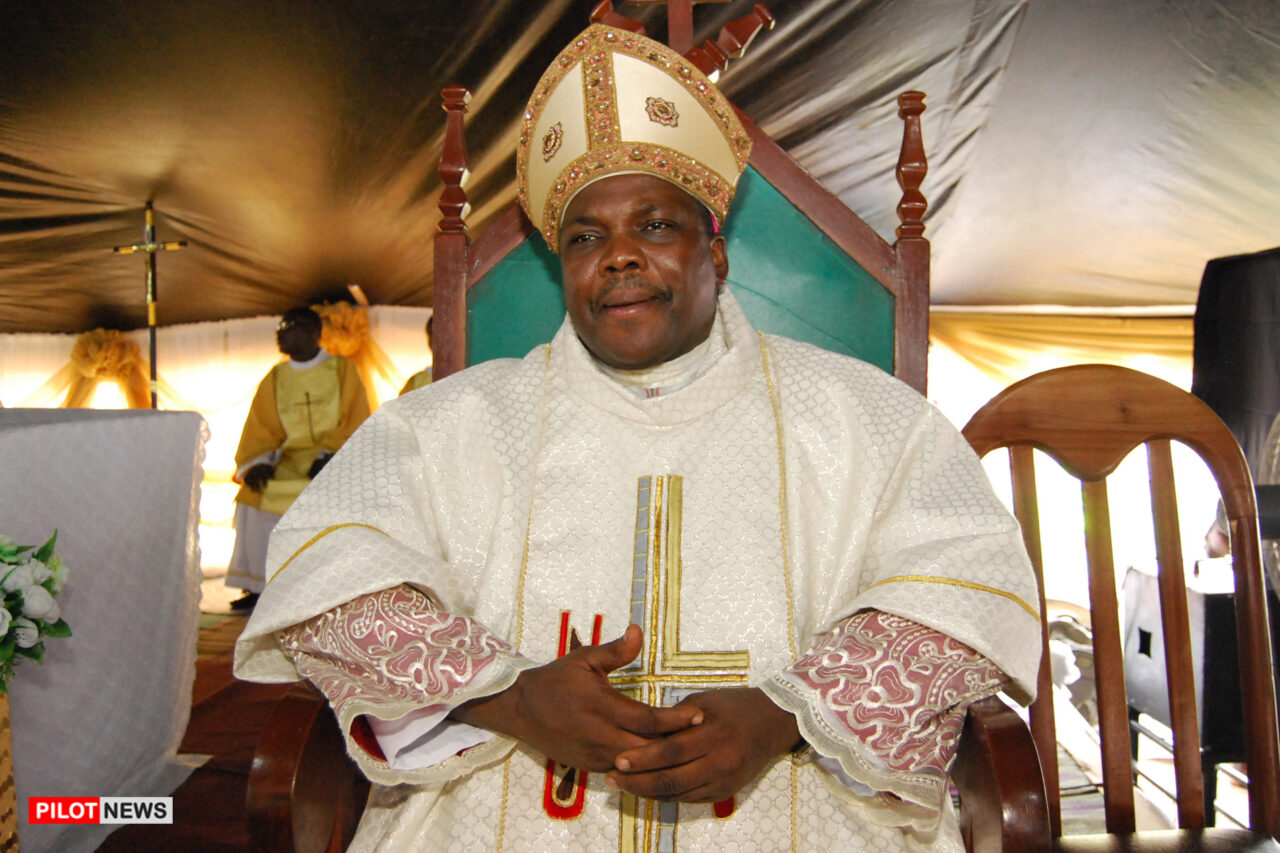 https://www.westafricanpilotnews.com/wp-content/uploads/2021/04/Bishop-Most-Rev.-Emmanuel-Badejo-4-3-21-1280x853.jpg