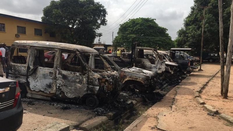 https://www.westafricanpilotnews.com/wp-content/uploads/2021/04/Gunmen-Attack-on-Owerri-Correctional-Facility-BUrnt-vehicles-4-5.jpg