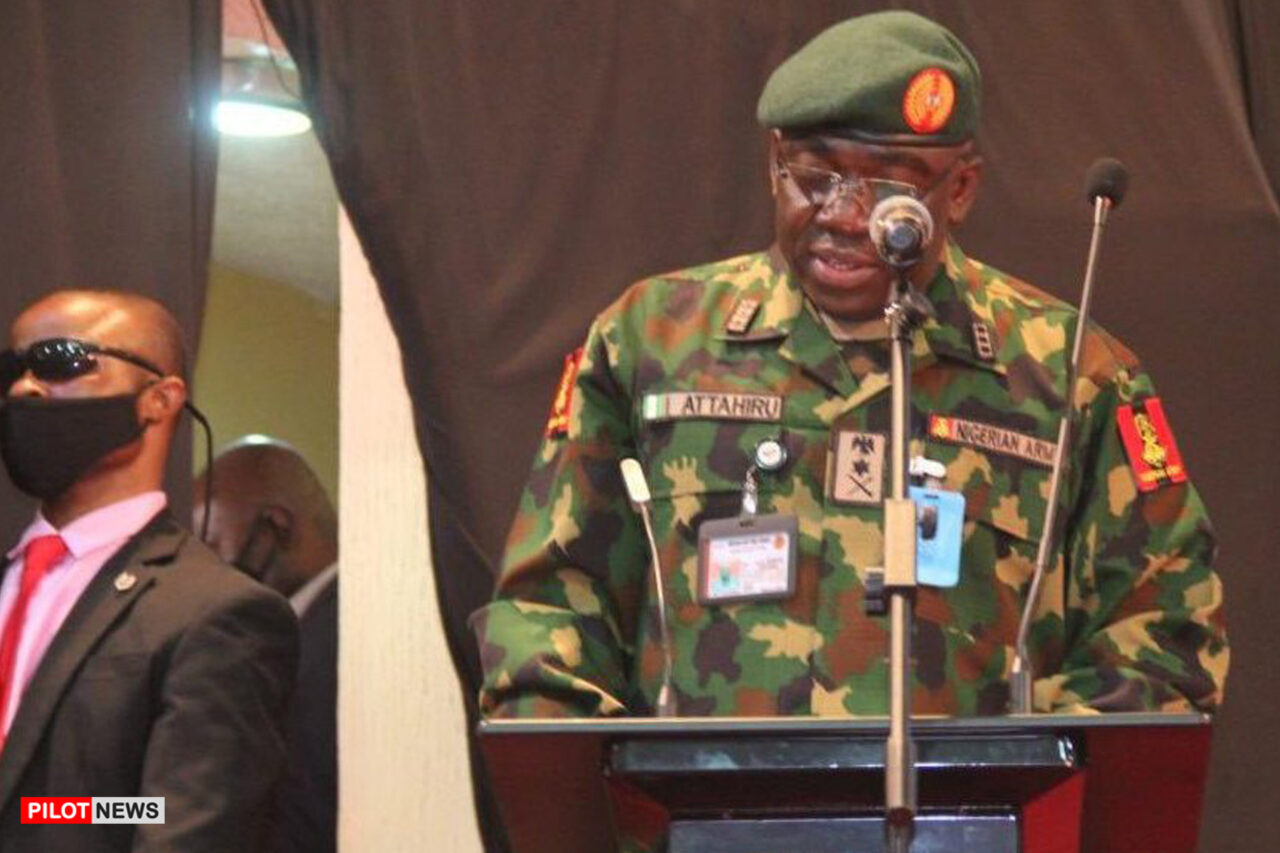 https://www.westafricanpilotnews.com/wp-content/uploads/2021/05/Nigerian-Army-Chief-Ibrahim-Attahiru-dead-5-21-21-1280x853.jpg