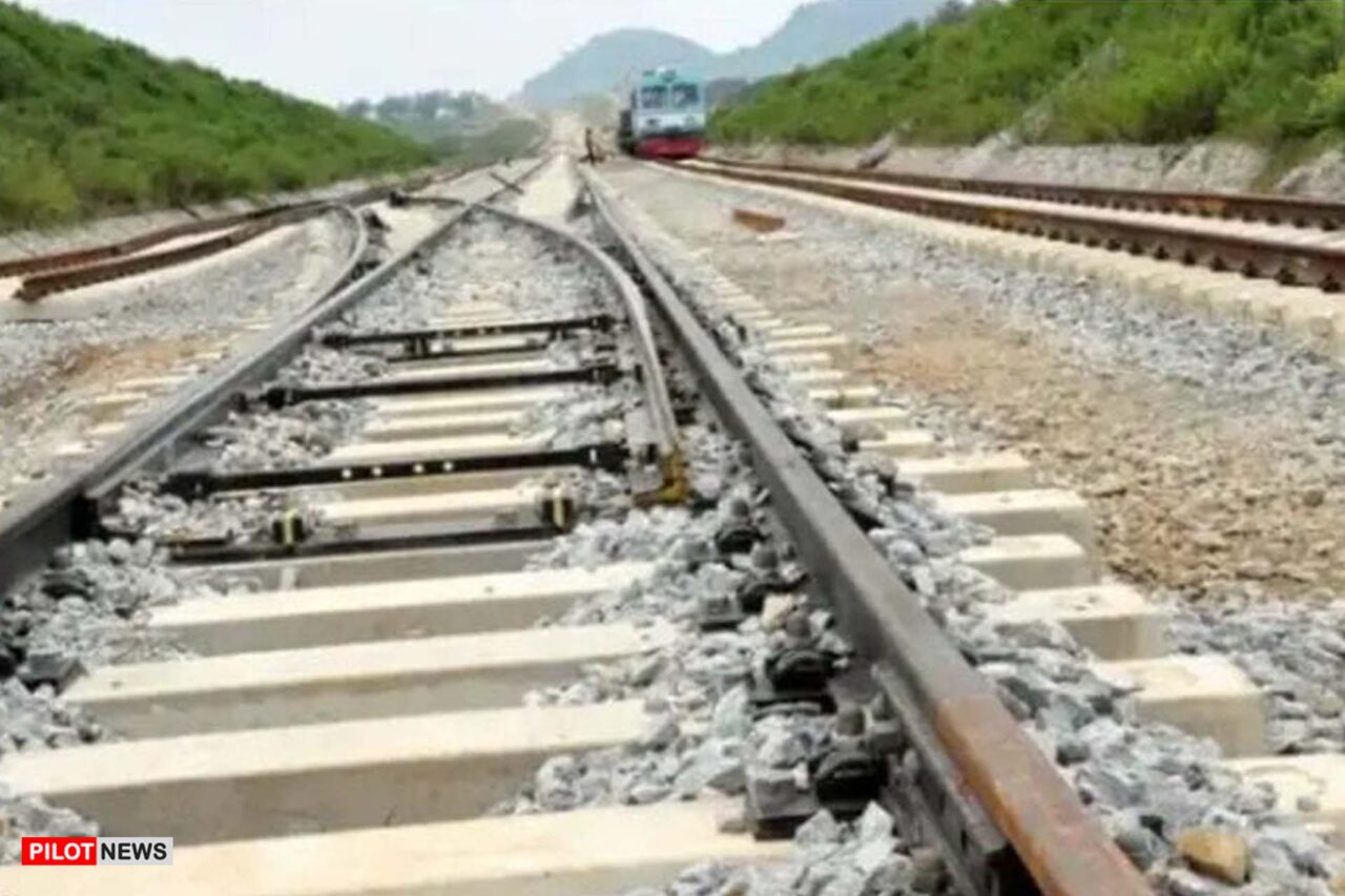 https://www.westafricanpilotnews.com/wp-content/uploads/2021/05/Vandalism-Railway-Tract-5-16-21_FILE-1280x853.jpg