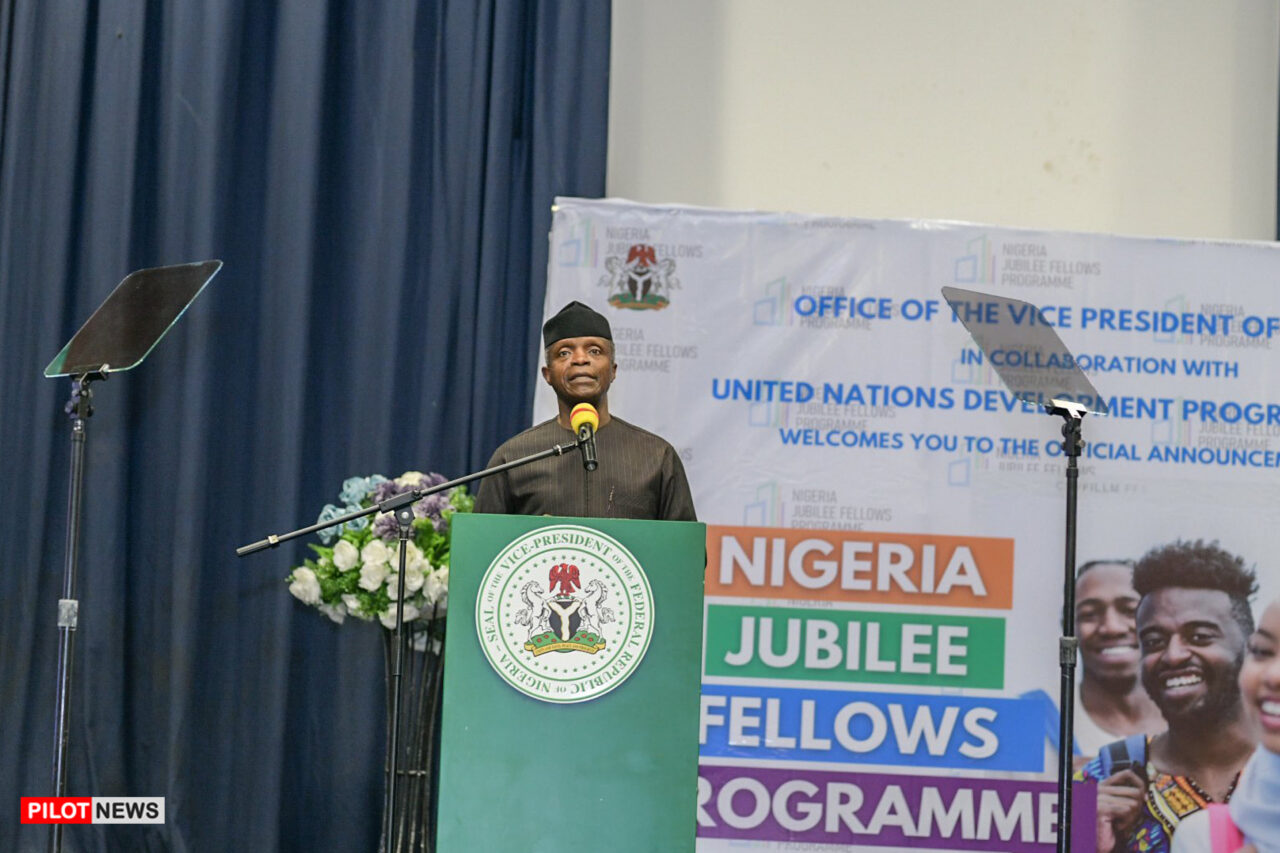 https://www.westafricanpilotnews.com/wp-content/uploads/2021/06/UNDP-Nigeria-Jubilee-Fellows-Programme-Osinbajo_6-2-21-1280x853.jpg