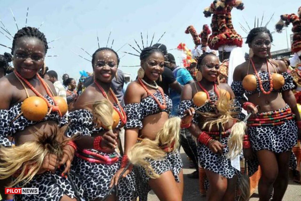 https://www.westafricanpilotnews.com/wp-content/uploads/2021/08/Akwa-Ibom-win-2013-Abuja-national-Carnival_file-1280x853.jpg