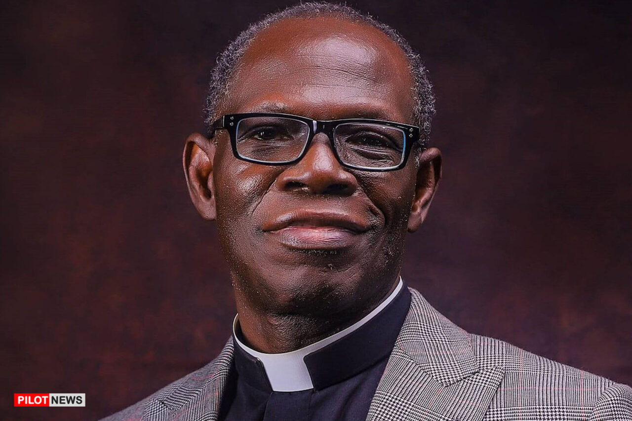 https://www.westafricanpilotnews.com/wp-content/uploads/2021/09/Pastor-Samuel-Olusegun-Oladele_file-1280x853.jpg