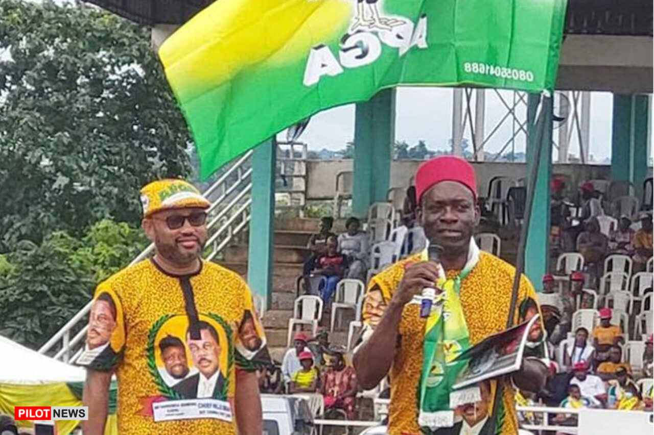 https://www.westafricanpilotnews.com/wp-content/uploads/2021/09/Soludo-and-his-deputy-at-the-flag-off-his-APGA-campaign-in-Awka_file-1280x853.jpg