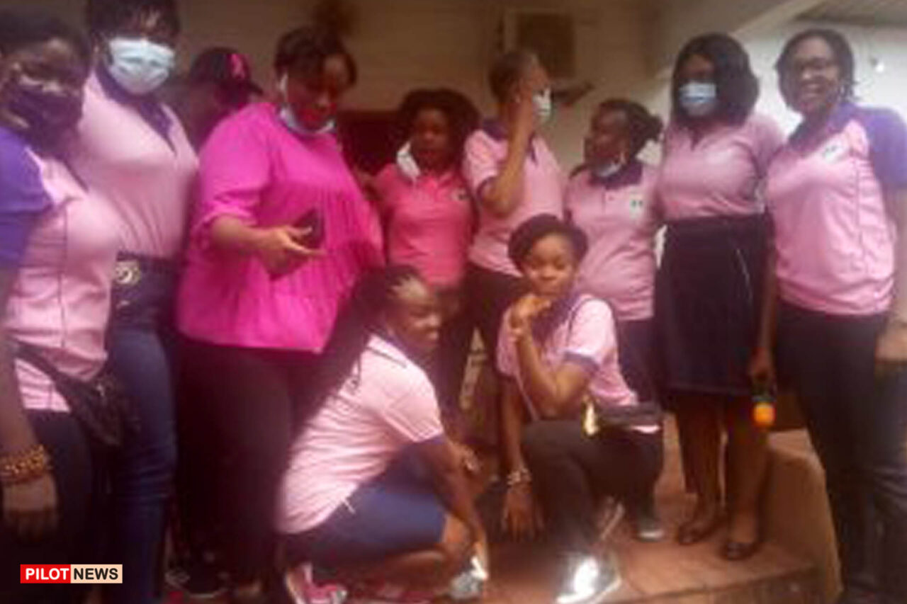 https://www.westafricanpilotnews.com/wp-content/uploads/2021/10/Cancer-Association-Screens-Women-for-Breast-Cervical-cancer-in-Enugu-10-23-21-1280x853.jpg