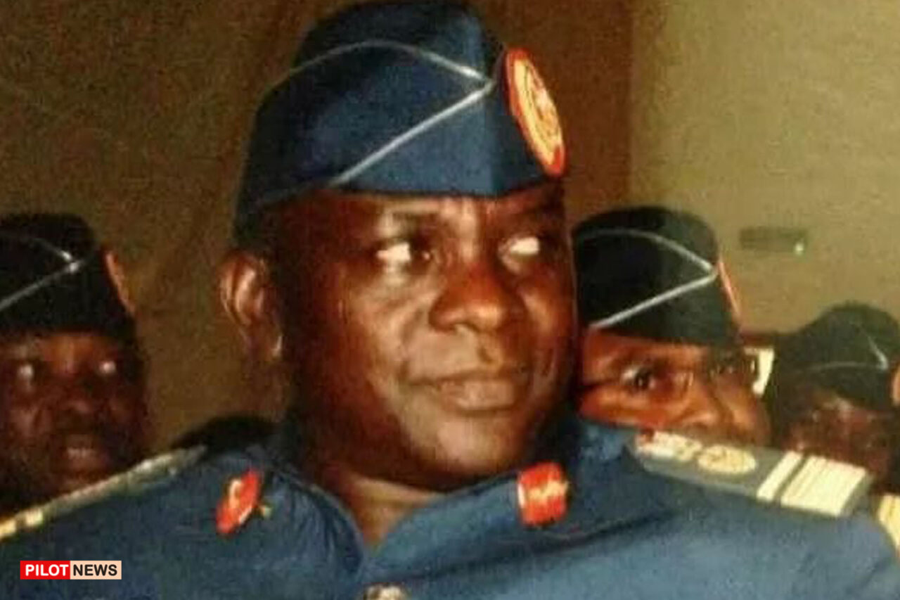 https://www.westafricanpilotnews.com/wp-content/uploads/2021/11/Air-Vice-Marshal-Mohammed-Maisaka-assasinated-by-unknown-gunmen-1280x853.jpg