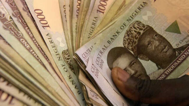 CBN Advises Nigerians To Deposit Their Ola Naira Notes In Banks