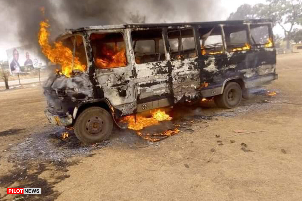 https://www.westafricanpilotnews.com/wp-content/uploads/2022/02/Burnt-vehicle-Enugu-state-LGA-elections-2-23-22-1280x853.jpg