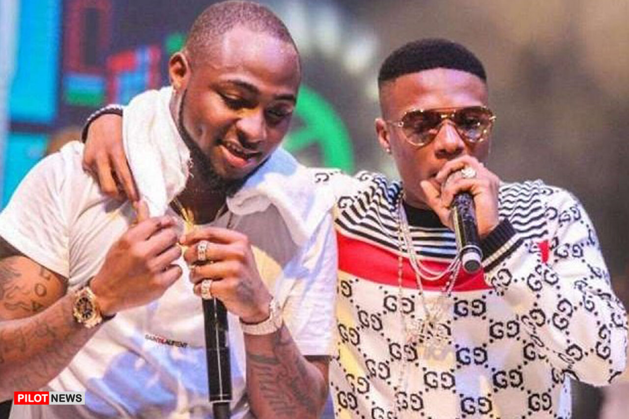 https://www.westafricanpilotnews.com/wp-content/uploads/2022/02/Davido-Wizkid-honoured-with-Twitter-GOAT-emoji-1280x853.jpg