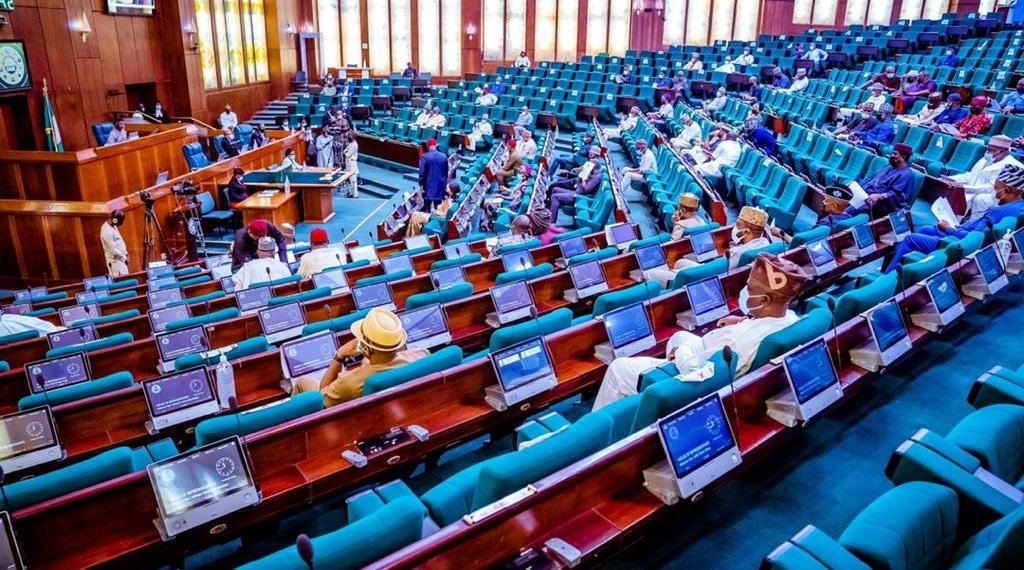 https://www.westafricanpilotnews.com/wp-content/uploads/2022/02/House-of-Representatives-Nigeria-in-session.jpg