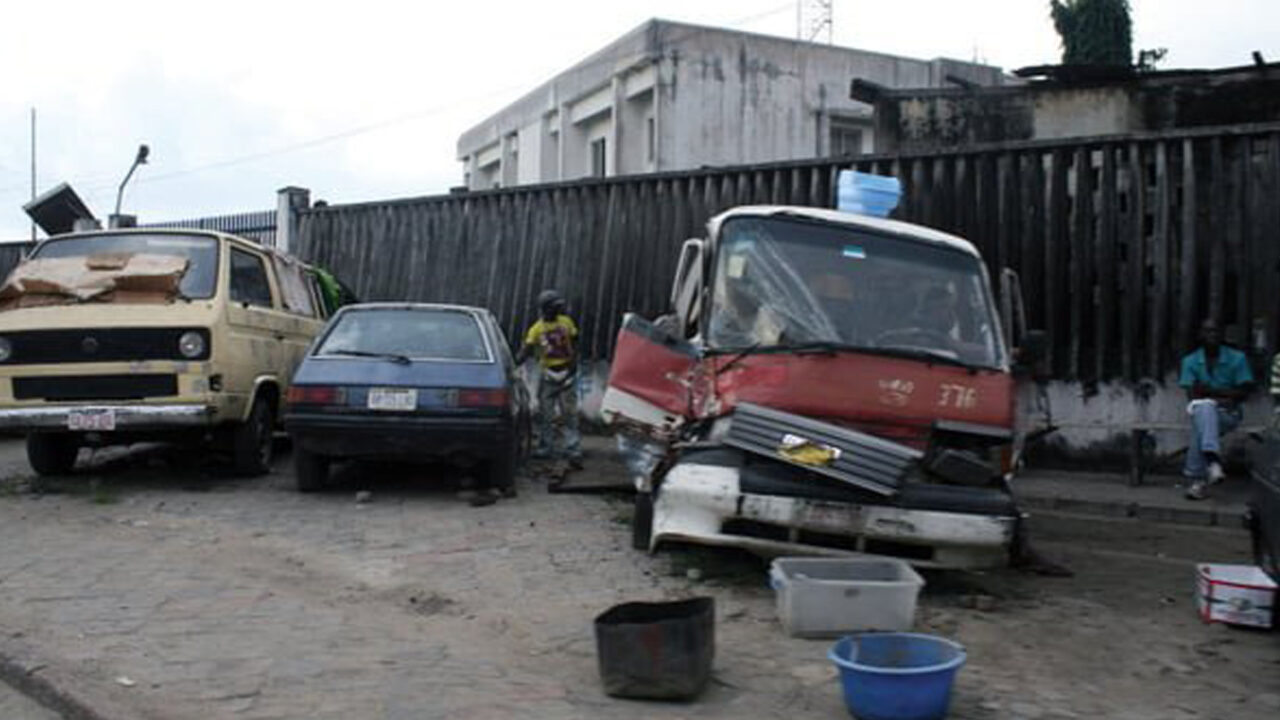 https://www.westafricanpilotnews.com/wp-content/uploads/2022/03/Abandoned-vehicles_file-1280x720.jpg