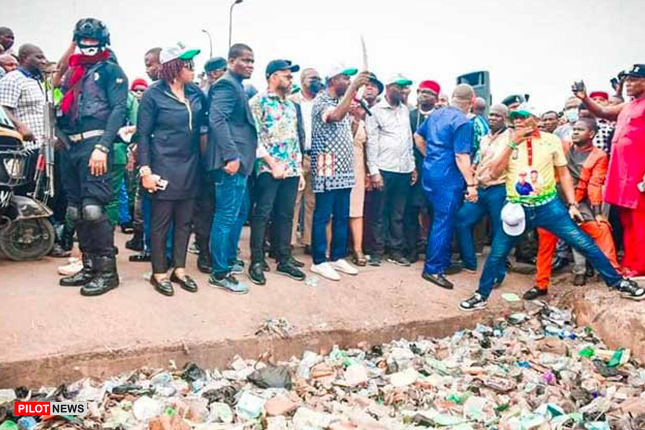 https://www.westafricanpilotnews.com/wp-content/uploads/2022/03/Anambra-Governor-Charles-Soludo-at-Okpoko_file-1280x853.jpg