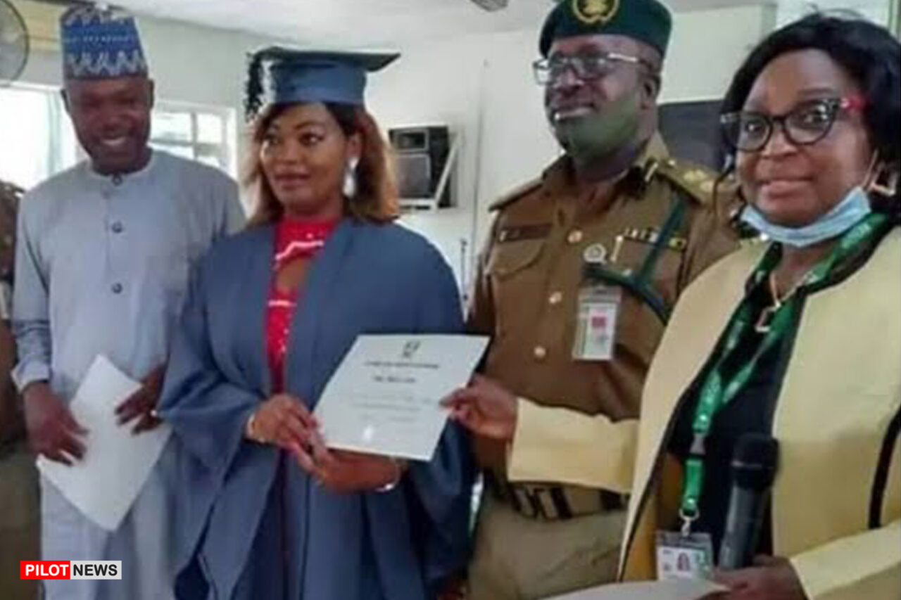 https://www.westafricanpilotnews.com/wp-content/uploads/2022/03/Okike-Chinyere-emerges-best-graduating-student_life-1280x853.jpg