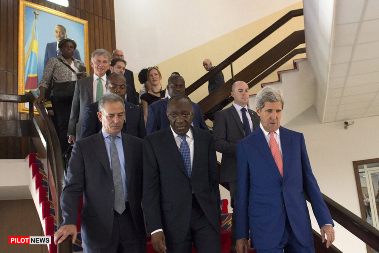 https://www.westafricanpilotnews.com/wp-content/uploads/2022/03/Senator-Russ-Feingold-meeting-with-DRC-prime-minister-Augustine-Ponyo-in-May-4-2014-in-Kinshasa_CFR-1280x853.jpg