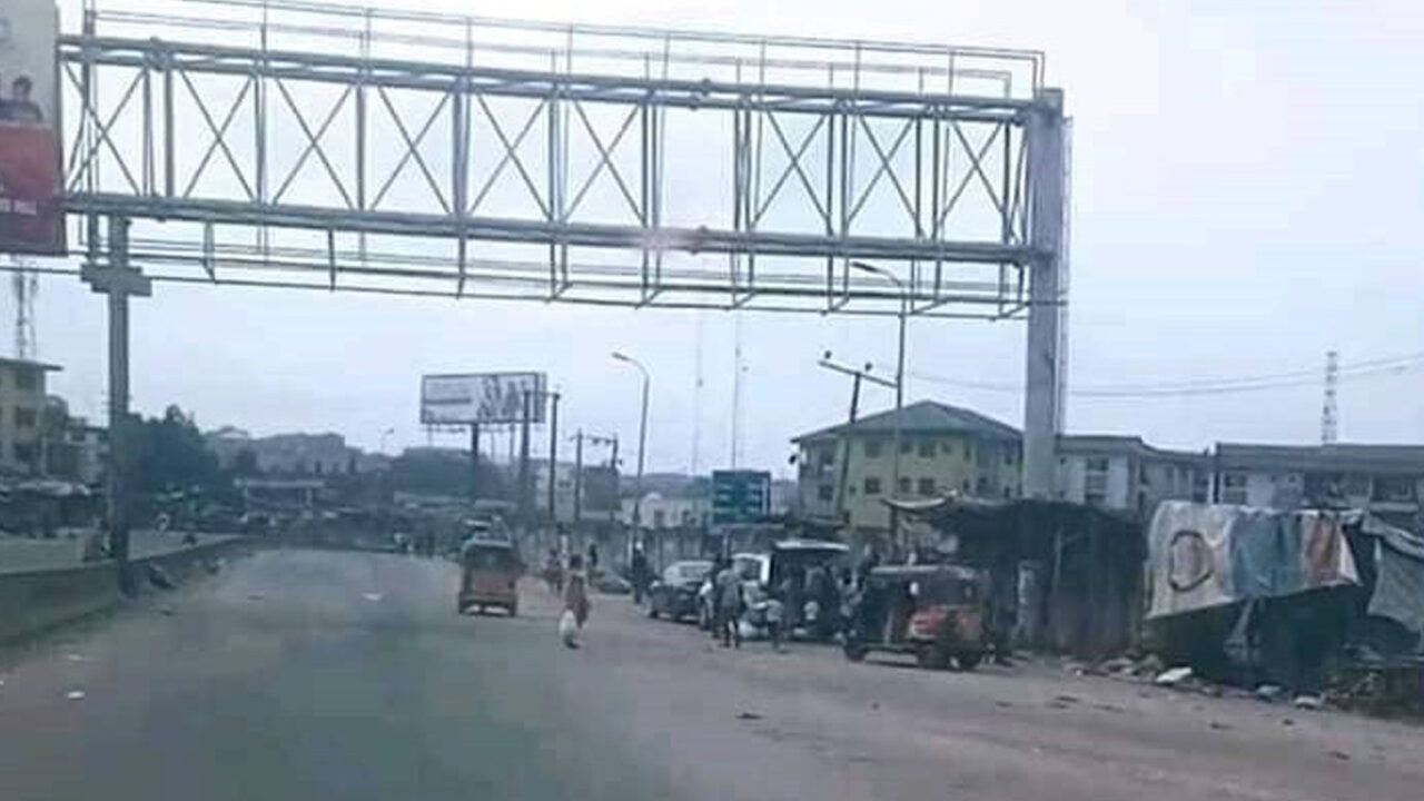 Sit-at-Home: Skeletal Activities Resume in Awka, As Banks, Schools, Parks Remain Shut in Onitsha Nnewi, Ekwulobia