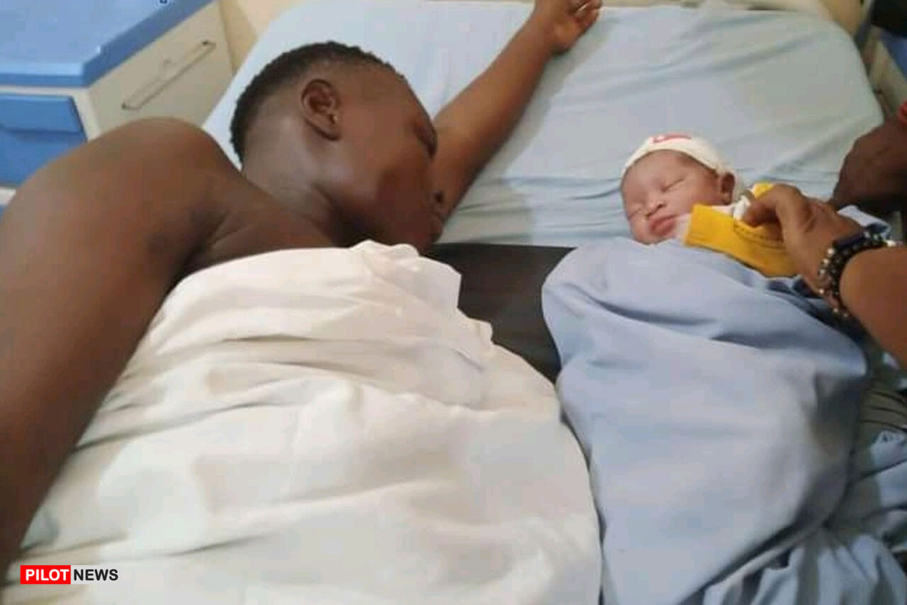 https://www.westafricanpilotnews.com/wp-content/uploads/2022/04/Child-birth-lady-with-mental-disorder-delivers-a-baby_WAP-1280x853.jpg