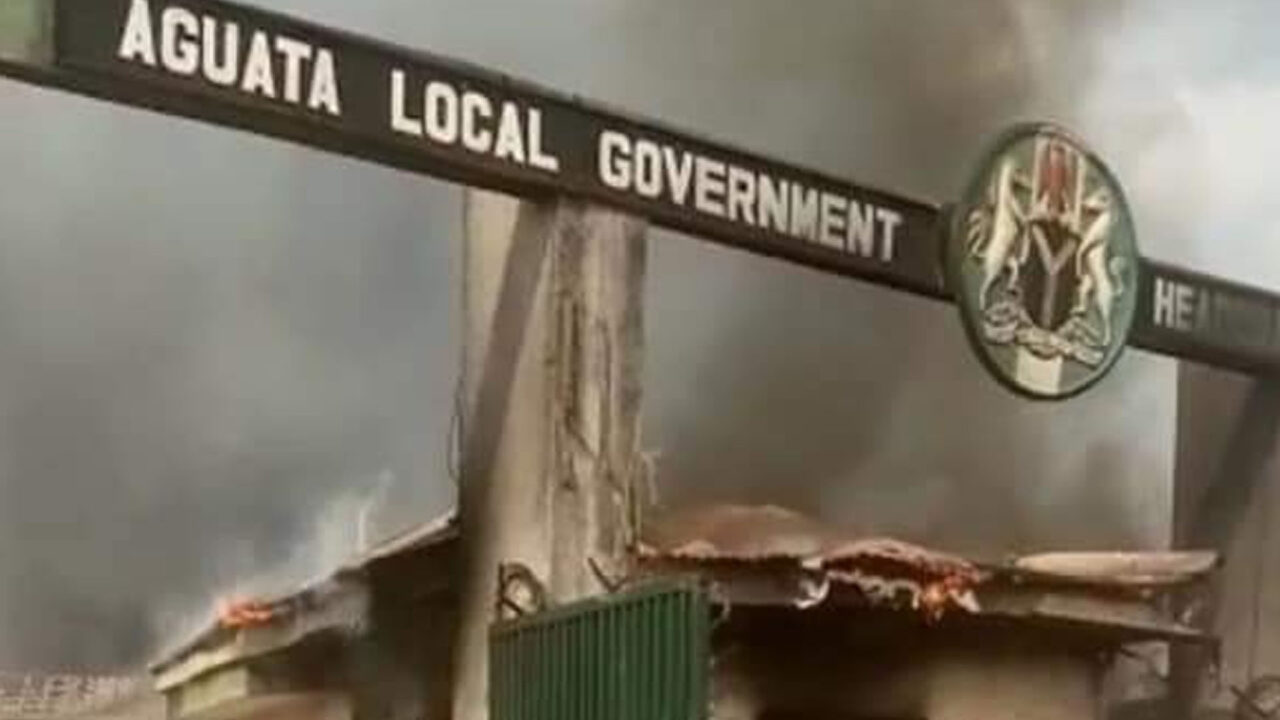 Unknown Gunmen Sets Aguata LG Headquarters On Fire