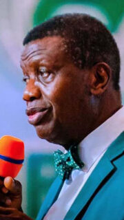Adeboye: President Can’t Wear Khaki and Fight Terrorists