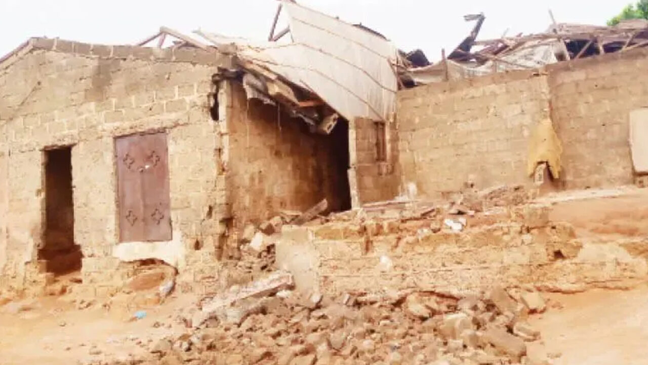 Windstorm Kill 7 Persons, Destroyed 300 Houses In Taraba