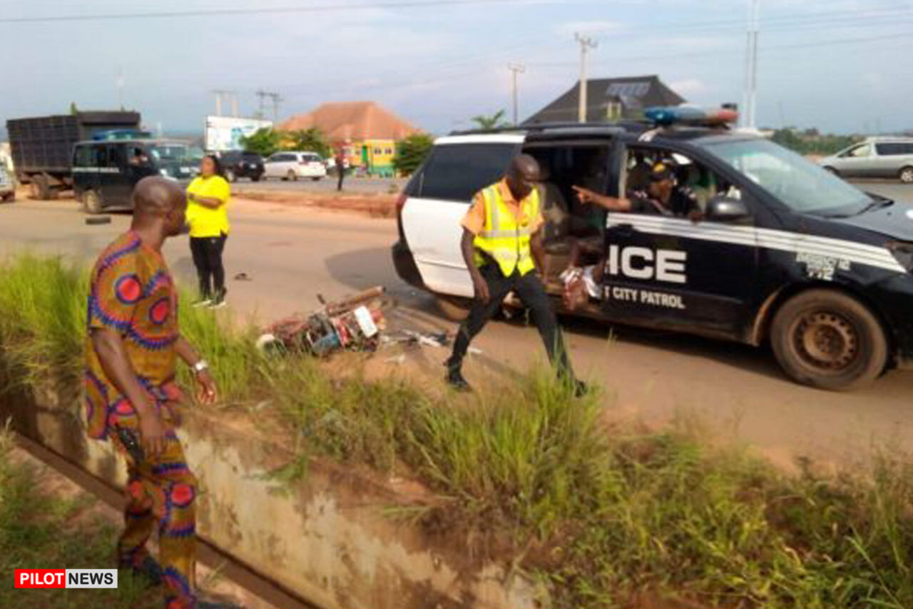 https://www.westafricanpilotnews.com/wp-content/uploads/2022/06/Accident-Awka-aroma-junction_file-1280x853.jpg