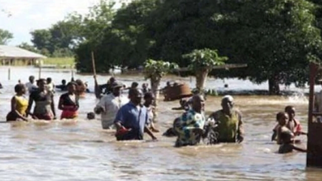 Awkuzu Community Road Barricaded, As Flood Blocks Enugu-Onitsha Expressway, Destroys Millions of Property