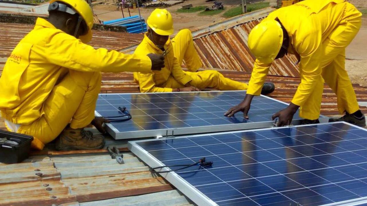 https://www.westafricanpilotnews.com/wp-content/uploads/2022/08/Solar-Energy-instalation-of-1KW-Solar-system-at-Kewon-Hotel-Lokoja_file-1280x720.jpg