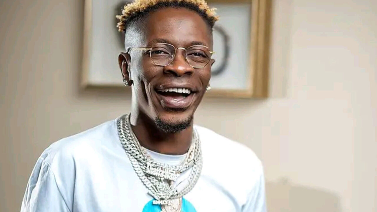 Shatta Wale calls Ghanaian music industry a ‘disgrace’, seeks help from Nigerians