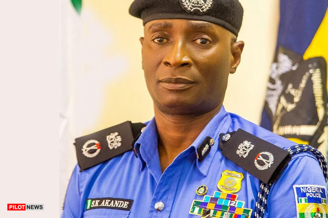 https://www.westafricanpilotnews.com/wp-content/uploads/2023/01/The-Commissioner-of-Police-Adamawa-State-Command-S.-K.-Akande-1280x853.jpg