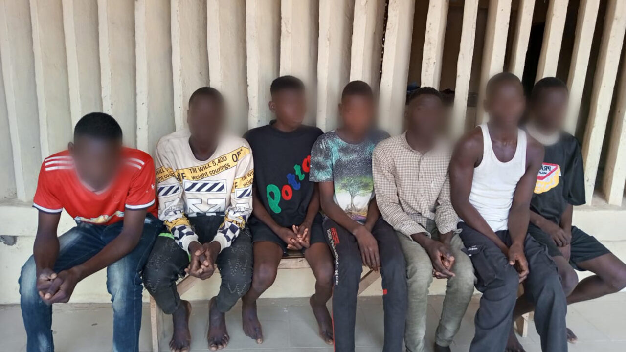 Seven Persons In Police Net For Gang Raping 15year Old Girl