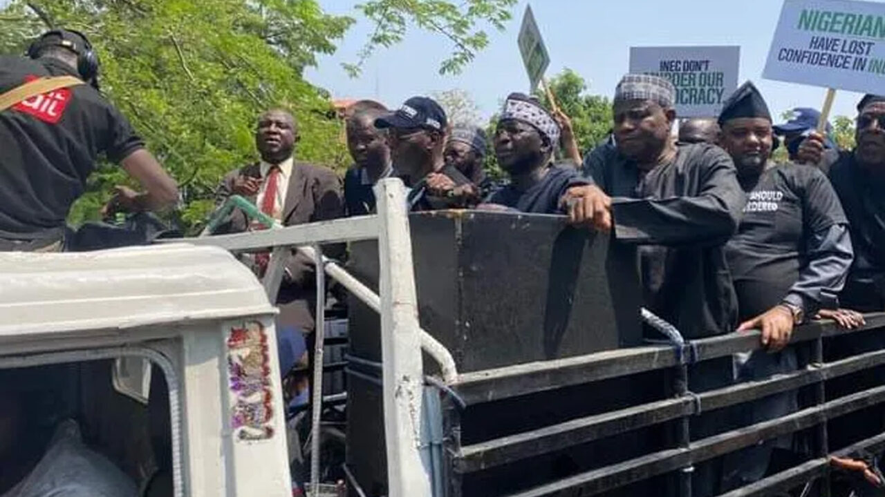 Atiku led Protest At INEC National Headquarters