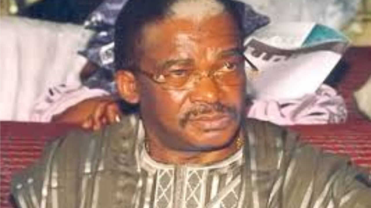 Ex -Chief of General Staff, General Oladipo Oyeyinka Diya is dead